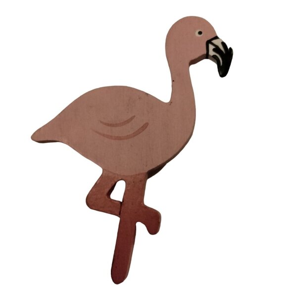 Pink Flamingo Pin Brooch Tropical Statement Coastal Tiki hand painted Wooden - Picture 1 of 3